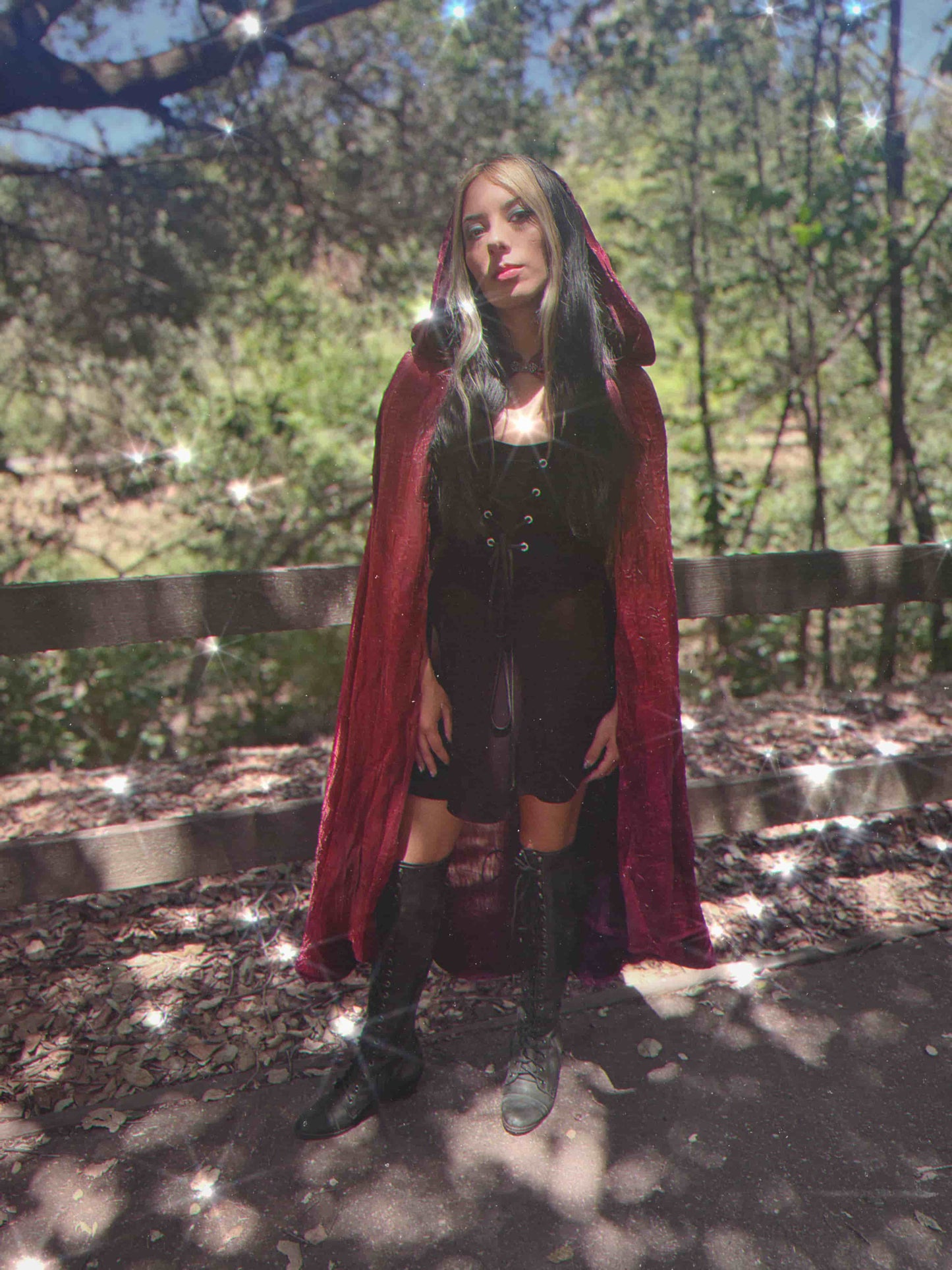 Mystic Radiance Cape - Red