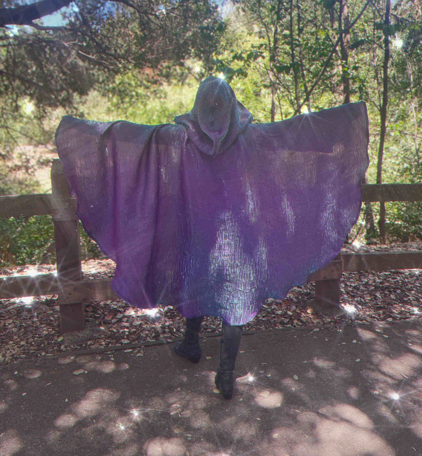 Mystic Radiance Cape - Violet-Blue