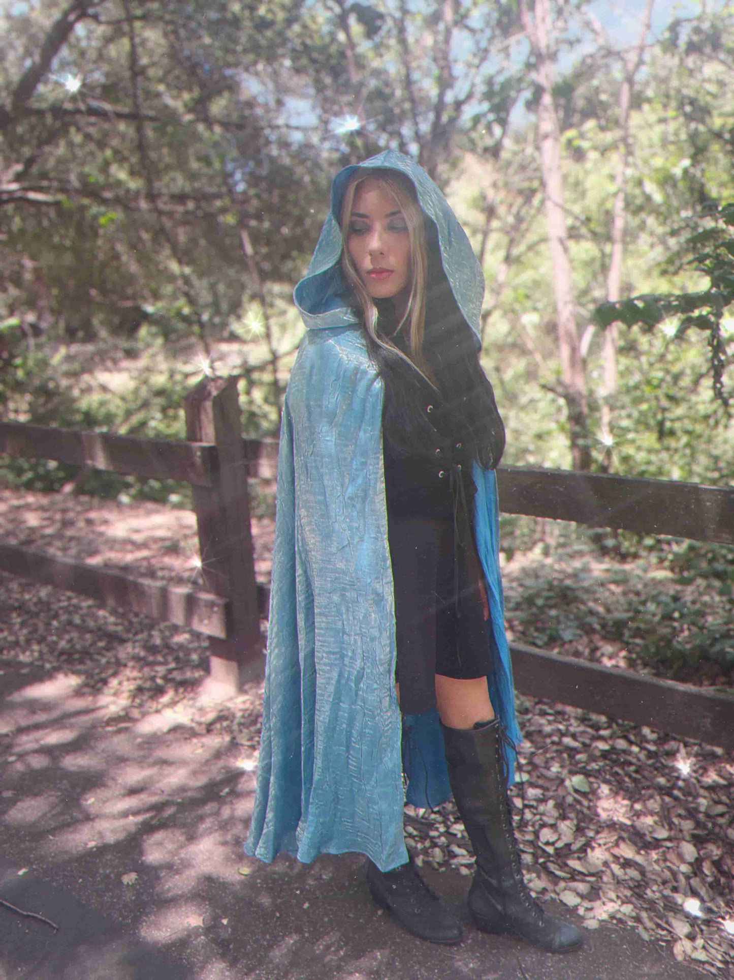 Mystic Radiance Cape - Sky Blue