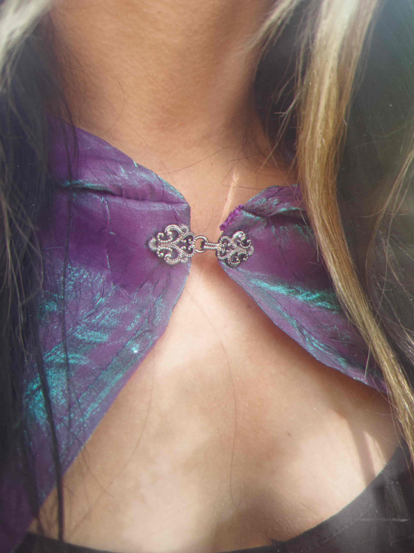 Mystic Radiance Cape - Violet-Blue
