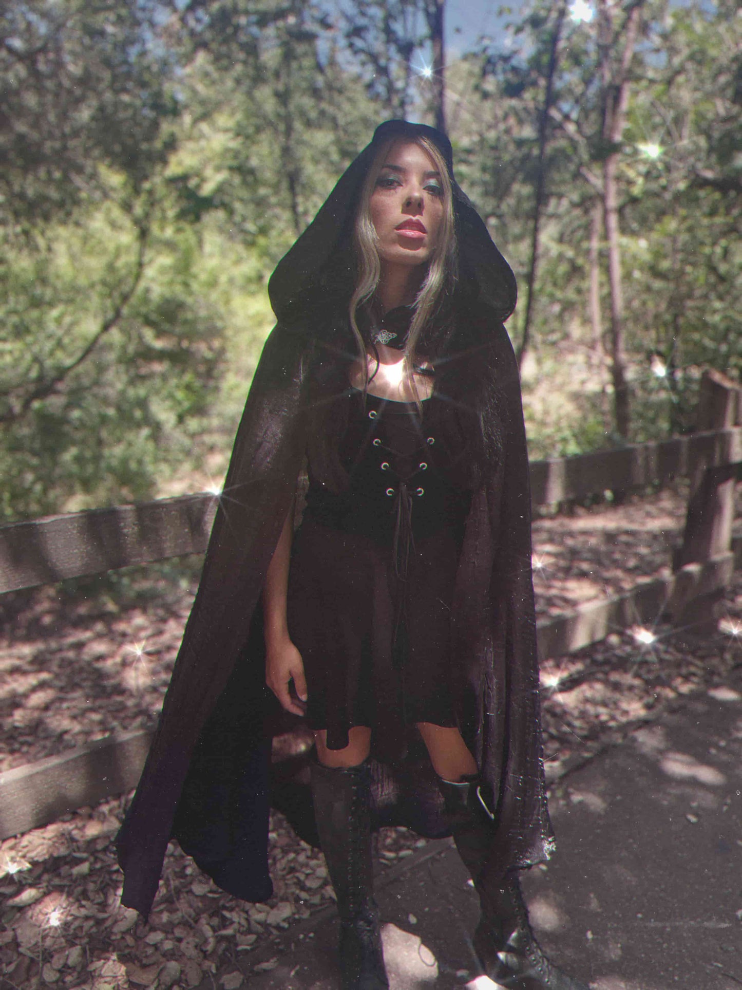 Mystic Radiance Cape - Black